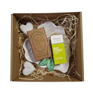 Esti Pihenő ajándékcsomag indiai citromfű illóolajjal és növényi szappannal – Én Box Shop relaxációs wellness box