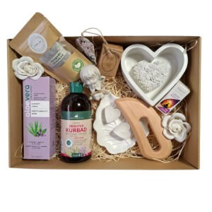 Komplett esti wellness rituálé dobozban – rozmaringos fürdő, nadálytő krém, illóolaj és gyógytea