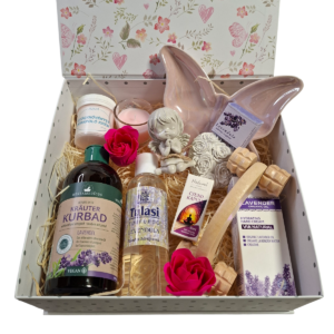 Esti Simogatás XL wellness csomag – aromaterápiás illóolajok, testápolók és relaxáló kiegészítők nagy díszdobozban