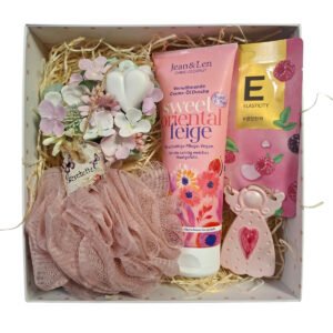 Édes Fügevarázs Ajándékbox – Jean & Len Feige krémes tusfürdő, arcmaszk, mágneses díszdoboz
